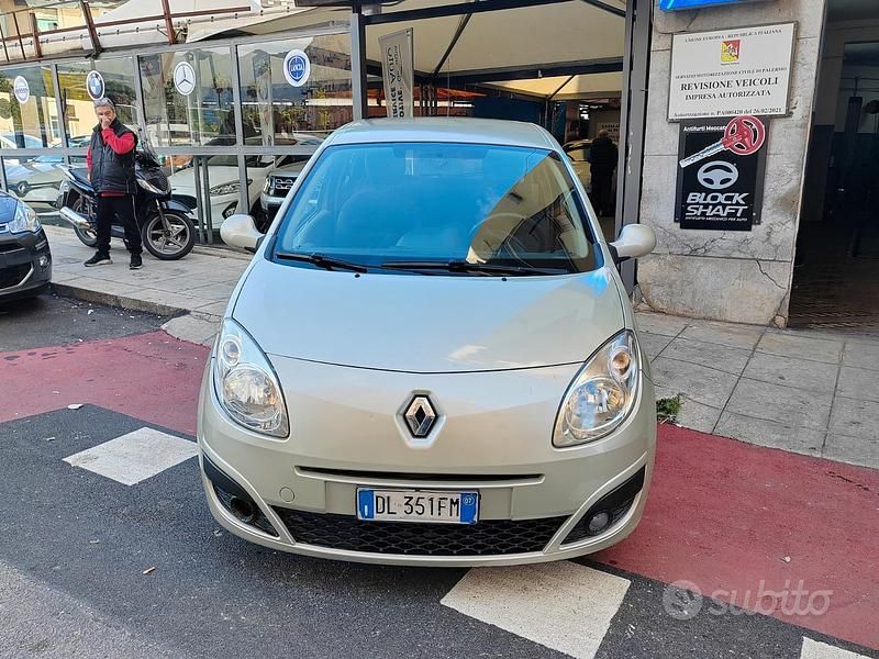 Usata Renault Twingo 2007 Verde Utilitaria