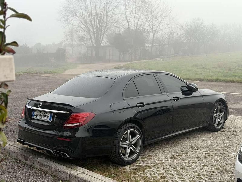 Usata Mercedes E300 194 CV (142 kW) 2021 Berlina