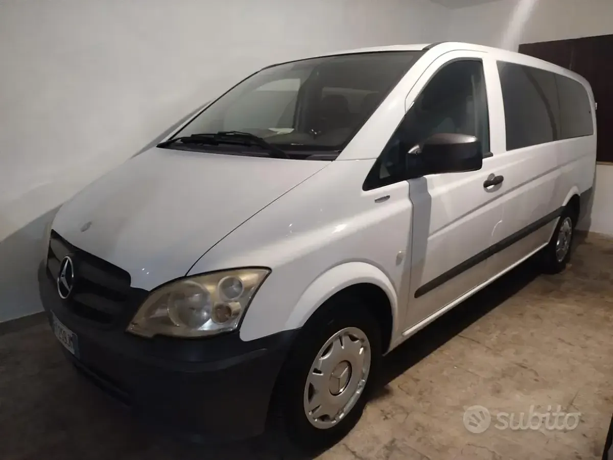 Usata Mercedes Vito 136 CV (100 kW) 2011 Furgone