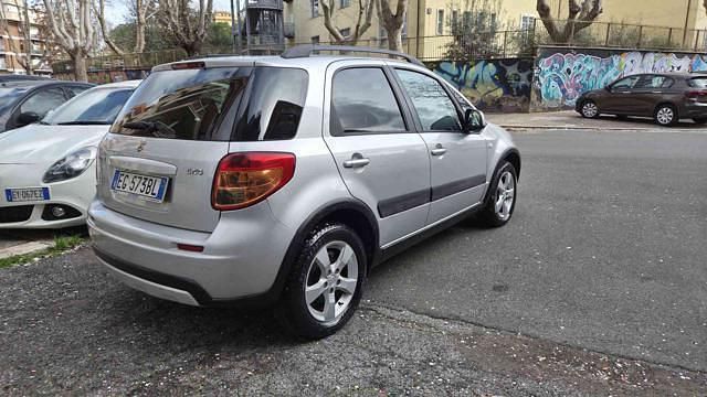 Usata Suzuki SX4 GLX 120 CV (88 kW) 2011 Argento SUV
