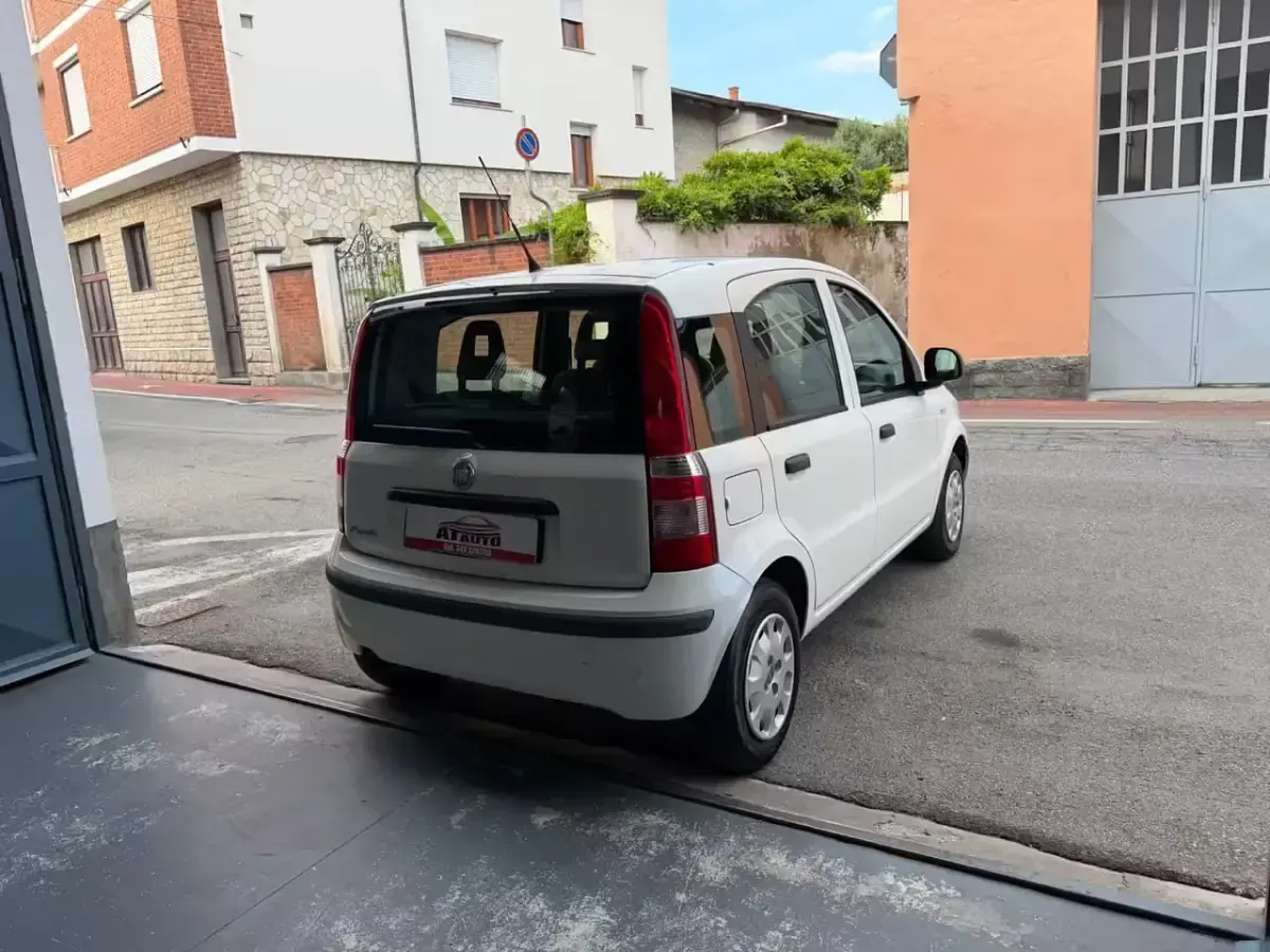Usata Fiat Panda Classica 75 CV (55 kW) 2012 Bianco Utilitaria