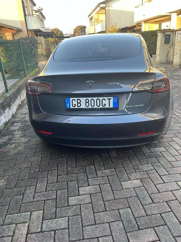 Usata Tesla Model 3 152 kW (208 CV) 2020 Grigio Berlina