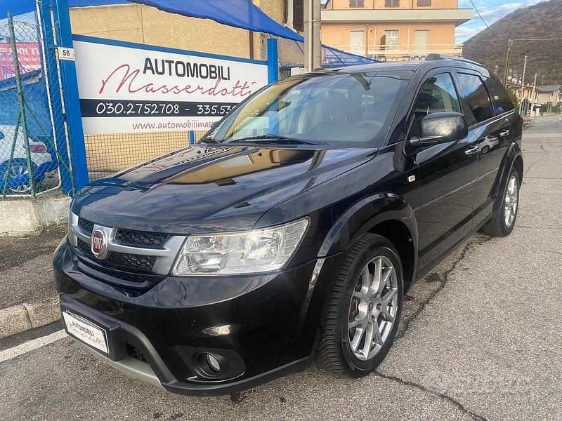 Usata Fiat Freemont 170 CV (125 kW) 2012 Nero metallizzato SUV