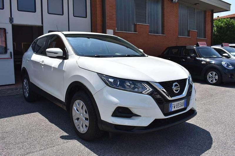 Bianco Usata 2019 Nissan Qashqai SUV | 13.450 € (Ottimo prezzo) - Immagine 1/4