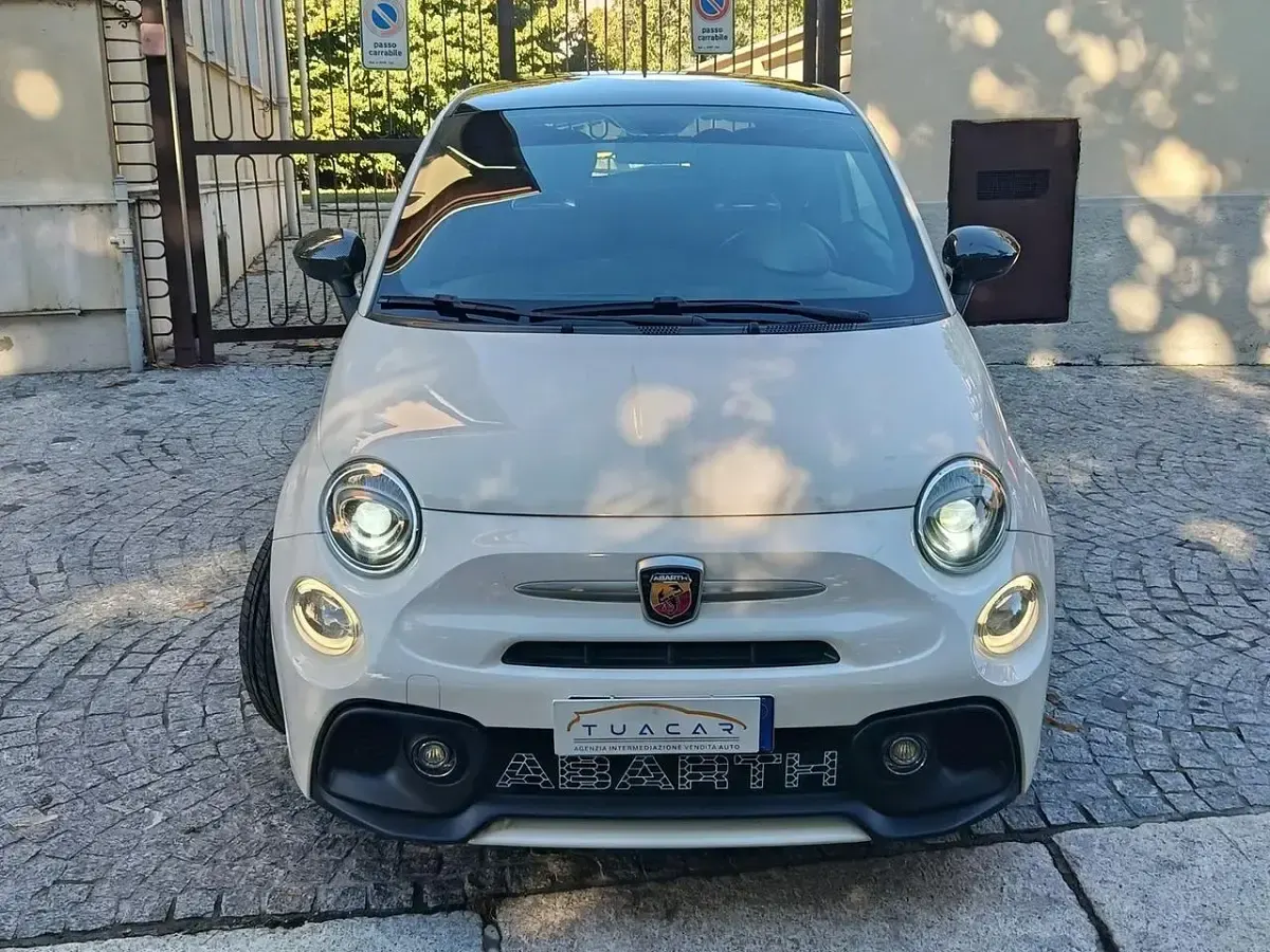 Usata Abarth 595 Pista 145 CV (106 kW) 2017 Bianco Berlina