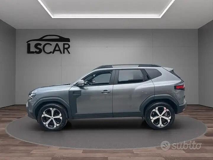 Usata Dacia Duster Journey 101 CV (74 kW) 2024 Grigio SUV