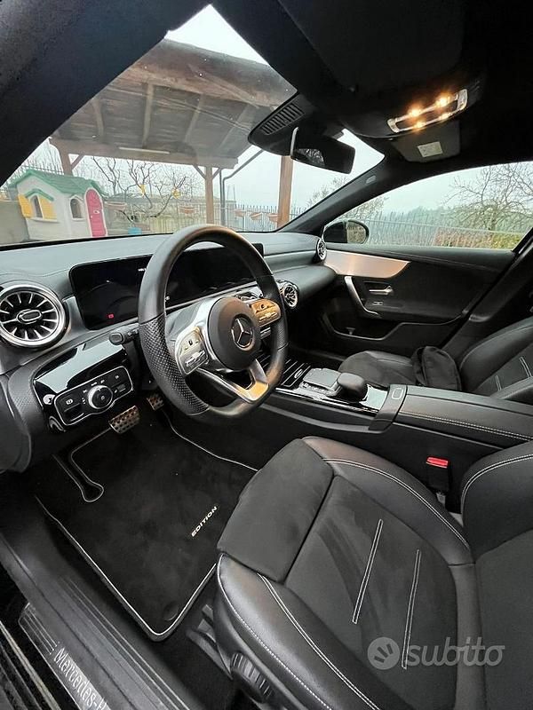 Usata Mercedes A180 Premium 2021 Nero Berlina