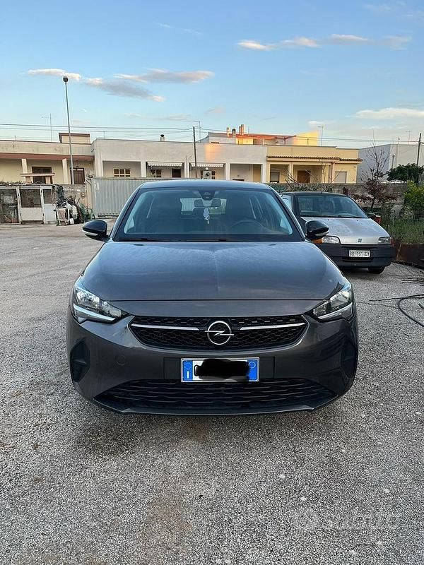 Usata Opel Corsa 102 CV (75 kW) 2019 Grigio Berlina
