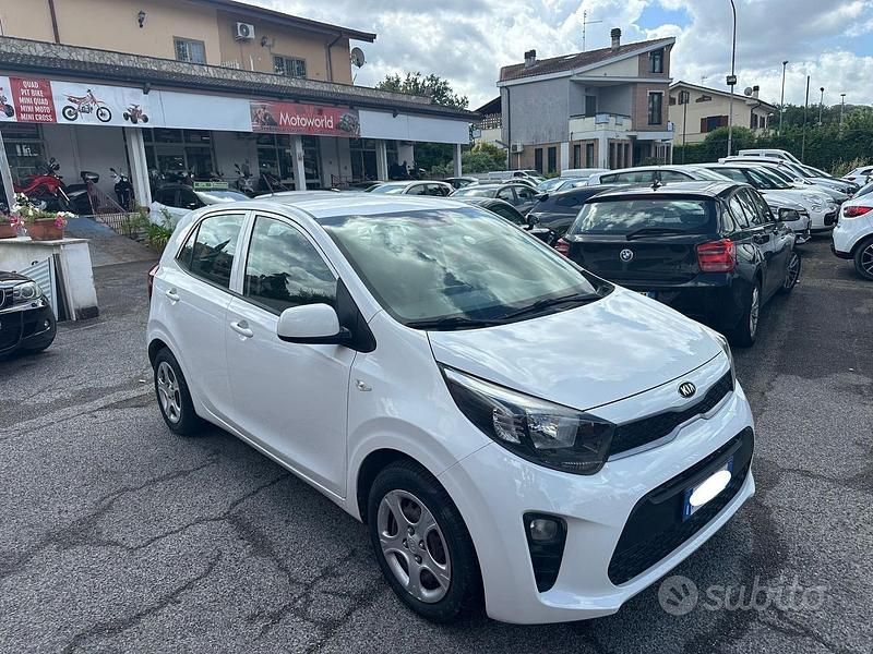 Usata Kia Picanto 65 CV (47 kW) 2018 Bianco Utilitaria