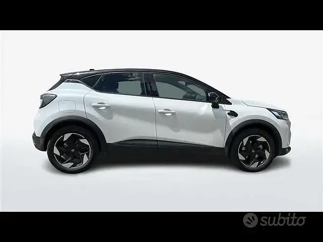 Usata Renault Captur Techno 160 CV (117 kW) 2025 Rosso SUV