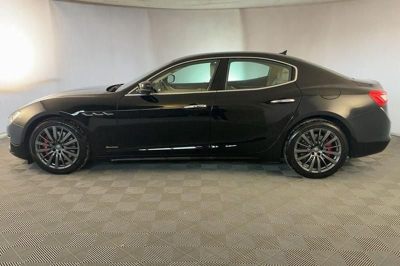 Usata Maserati Ghibli GranLusso 250 CV (183 kW) 2020 Nero Berlina