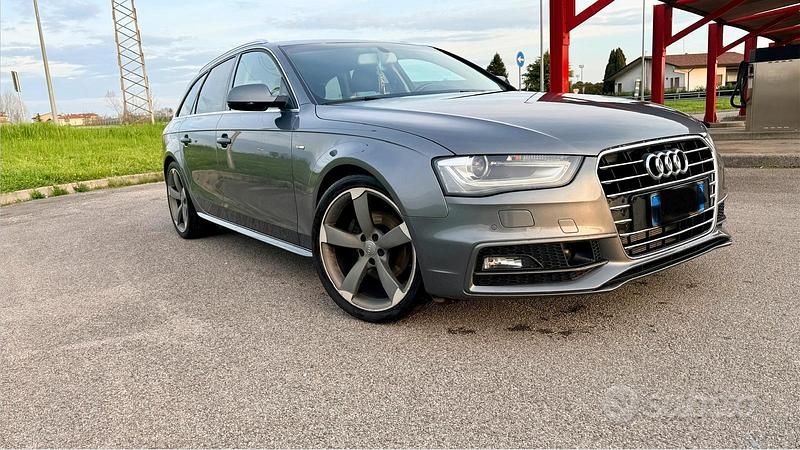 Usata Audi A4 Business 150 CV (110 kW) 2015 Grigio Station wagon