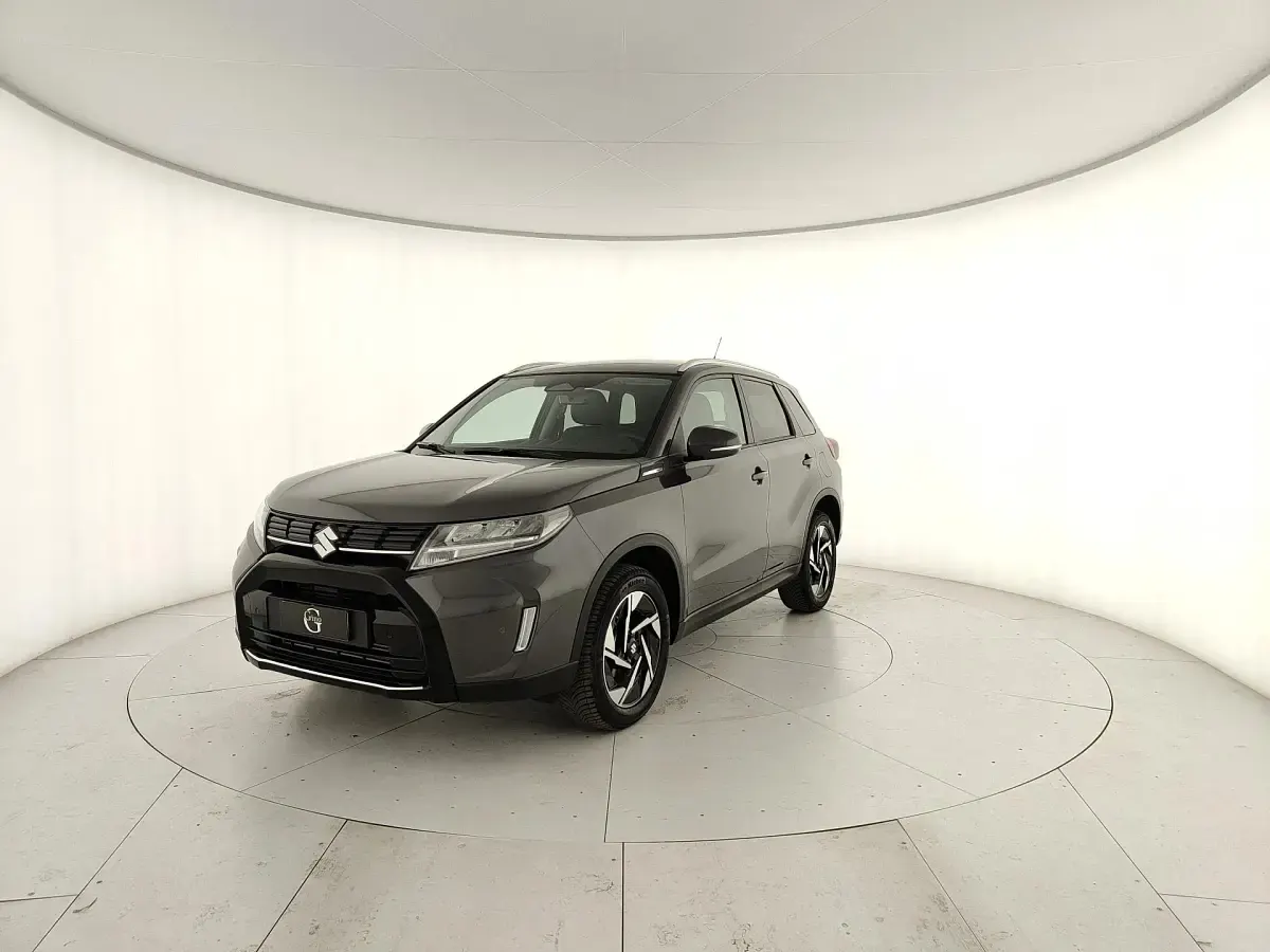 Usata Suzuki Vitara 110 CV (80 kW) 2025 SUV