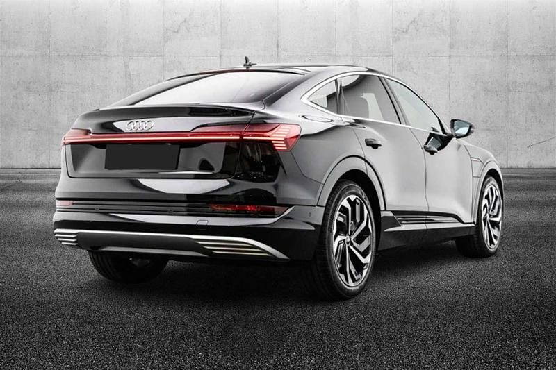 Usata Audi e-tron S-Line 158 kW (215 CV) 2022 Nero SUV