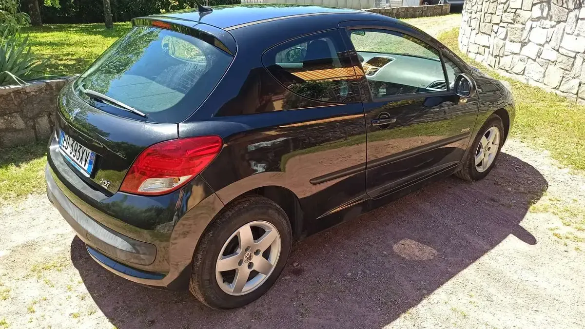Usata Peugeot 207 Sport 95 CV (69 kW) 2010 Nero Berlina