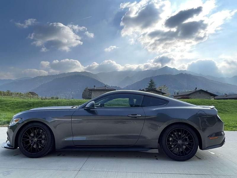 Usata Ford Mustang Fastback 317 CV (233 kW) 2015 Coupé