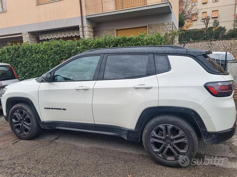 Usata Jeep Compass 131 CV (96 kW) 2021 Bianco SUV