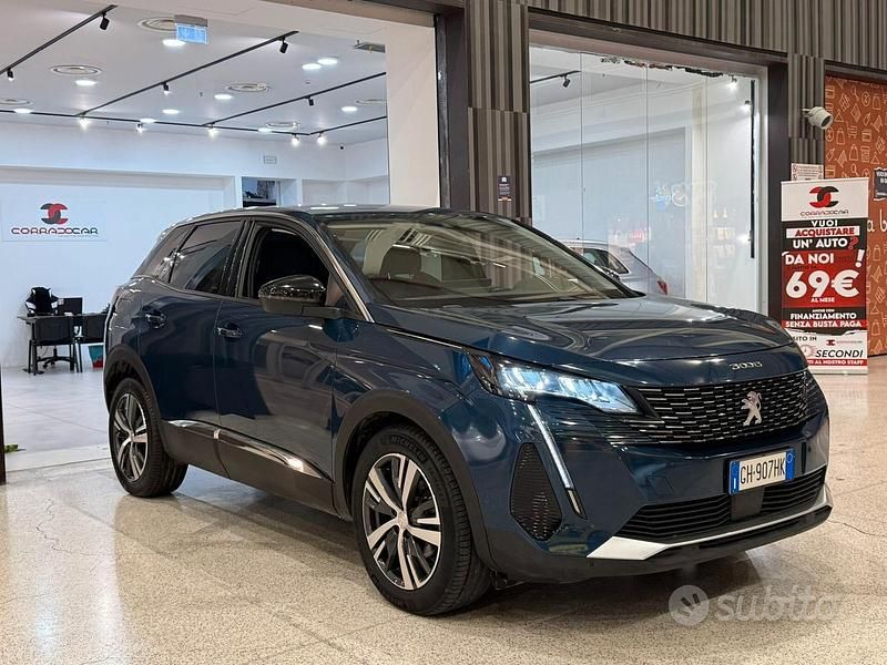 Usata Peugeot 3008 Allure 131 CV (96 kW) 2022 Blu Station wagon