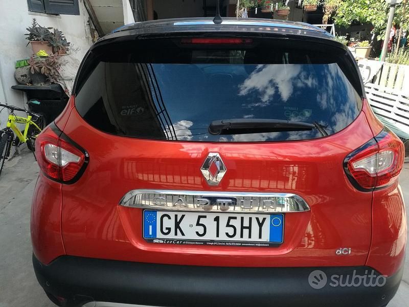Usata Renault Captur 90 CV (66 kW) 2014 Rosso SUV