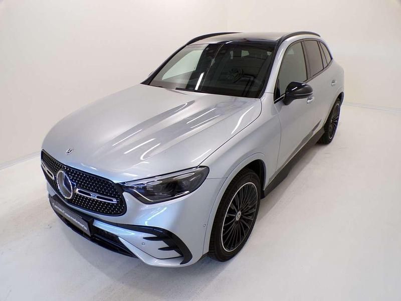 Argento metallizzato Usata 2023 Mercedes GLC220 Advanced SUV | 49.900 € (Buon prezzo) - Immagine 1/4