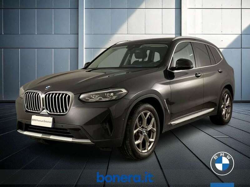Grigio Usata 2022 BMW X3 Efficient Dynamics SUV | 42.900 € (Buon prezzo) - Immagine 1/3
