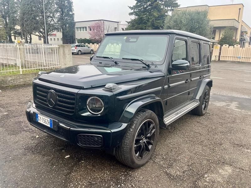 Usata Mercedes G450 AMG line 367 CV (269 kW) 2025 Verde SUV