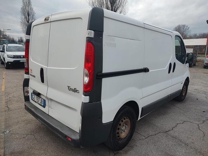 Usata Renault Trafic 114 CV (83 kW) 2013 Bianco Monovolume