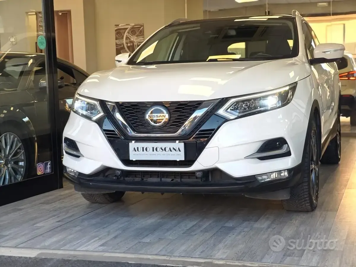 Usata Nissan Qashqai Tekna+ 116 CV (85 kW) 2019 Bianco SUV