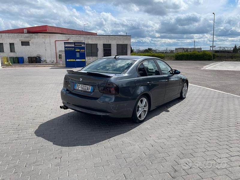 Usata BMW 320 177 CV (130 kW) 2007 Berlina