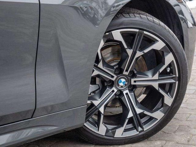 Usata BMW 420 M Sport 184 CV (135 kW) 2024 Grigio metallizzato Cabrio