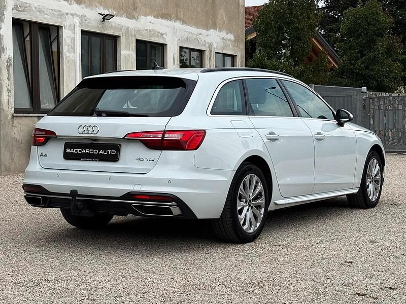 Usata Audi A4 Business 204 CV (150 kW) 2021 Bianco Berlina