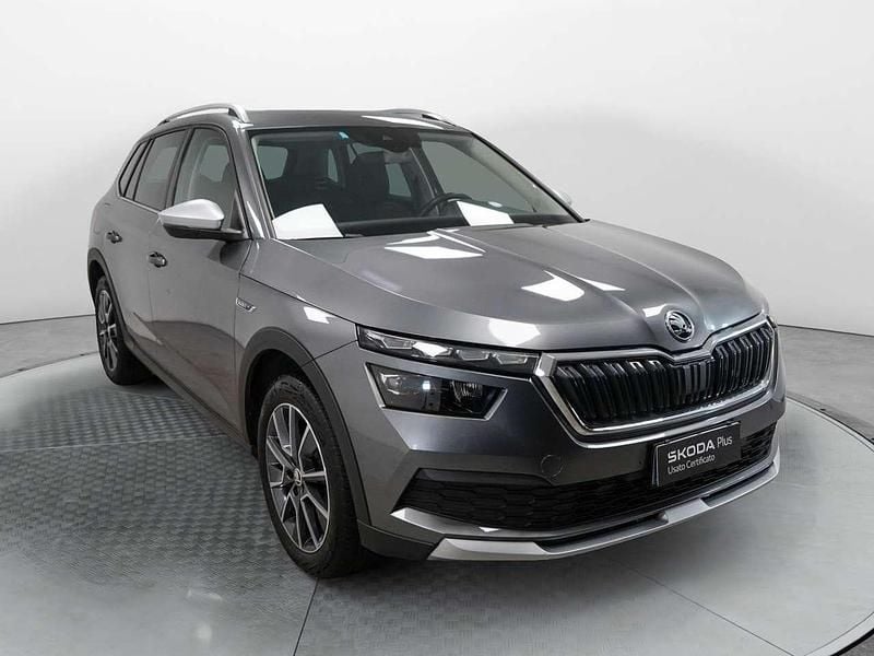 Używany Skoda Kamiq ScoutLine 110 KM (80 kW) 2023 Szary SUV