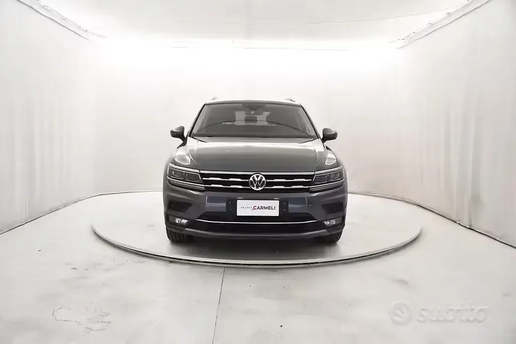 Usata VW Tiguan Allspace Advance 150 CV (110 kW) 2018 Platinum grey SUV