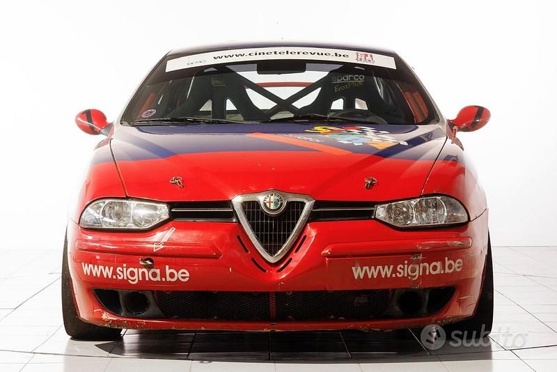 Usata Alfa Romeo 156 179 CV (131 kW) 1998 Rosso Berlina