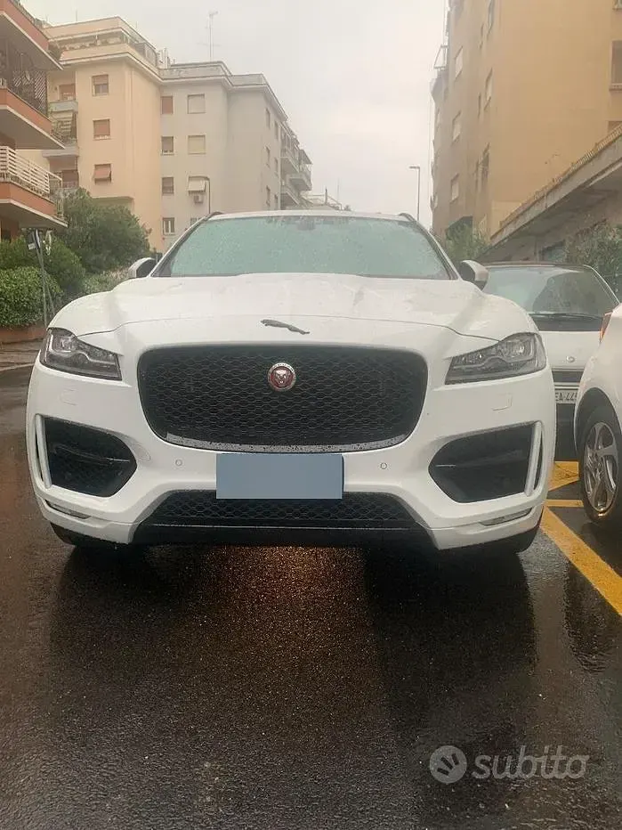 Usata Jaguar F-Pace 180 CV (132 kW) 2017 Bianco SUV