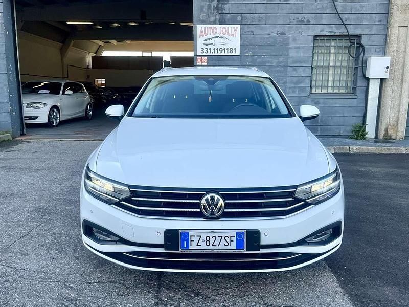 Usata VW Passat 120 CV (88 kW) 2019 Bianco Station wagon