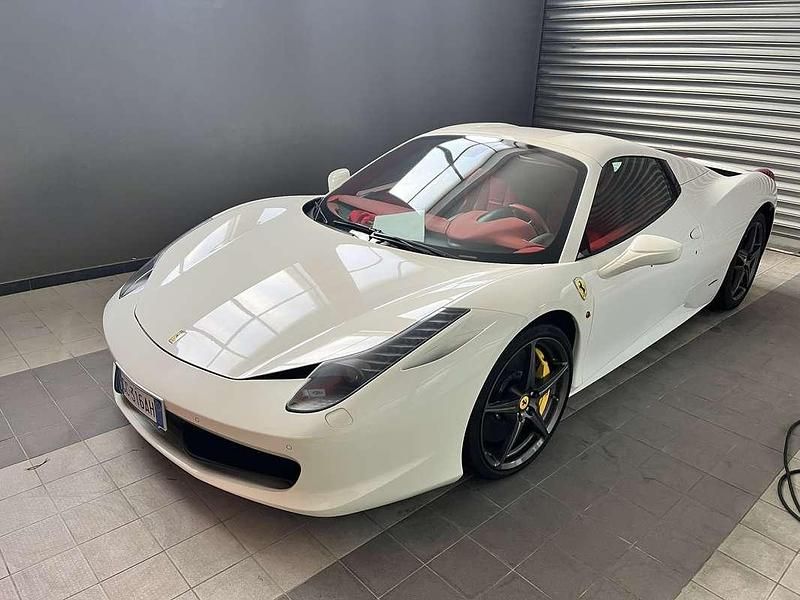Usata Ferrari 458 570 CV (419 kW) 2015 Cabrio