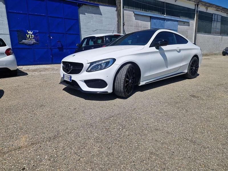Usata Mercedes 250 AMG 205 CV (150 kW) 2016 Bianco Coupé