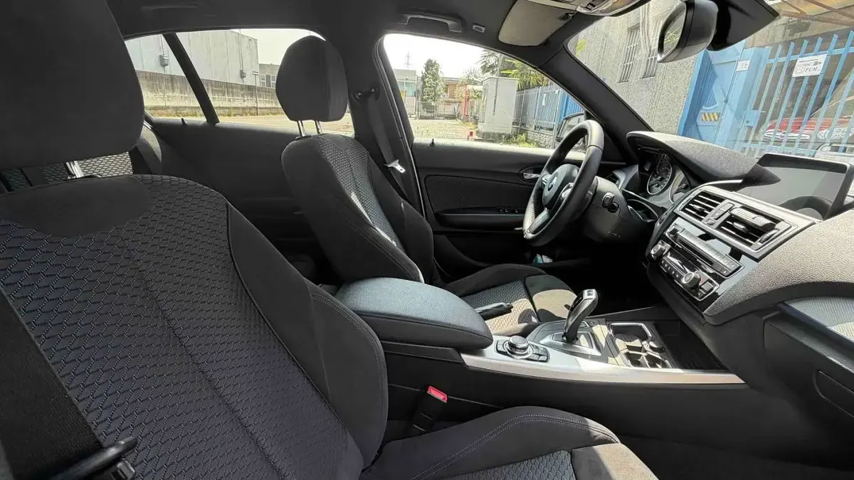 Usata BMW 120 M Sport 190 CV (139 kW) 2015 Bianco Utilitaria