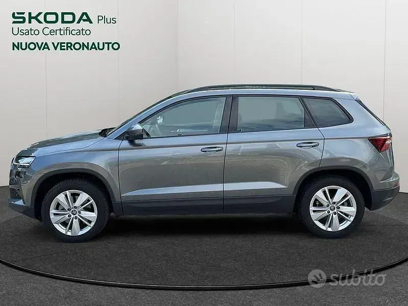 Usata Skoda Karoq Selection 150 CV (110 kW) 2025 Grigio SUV