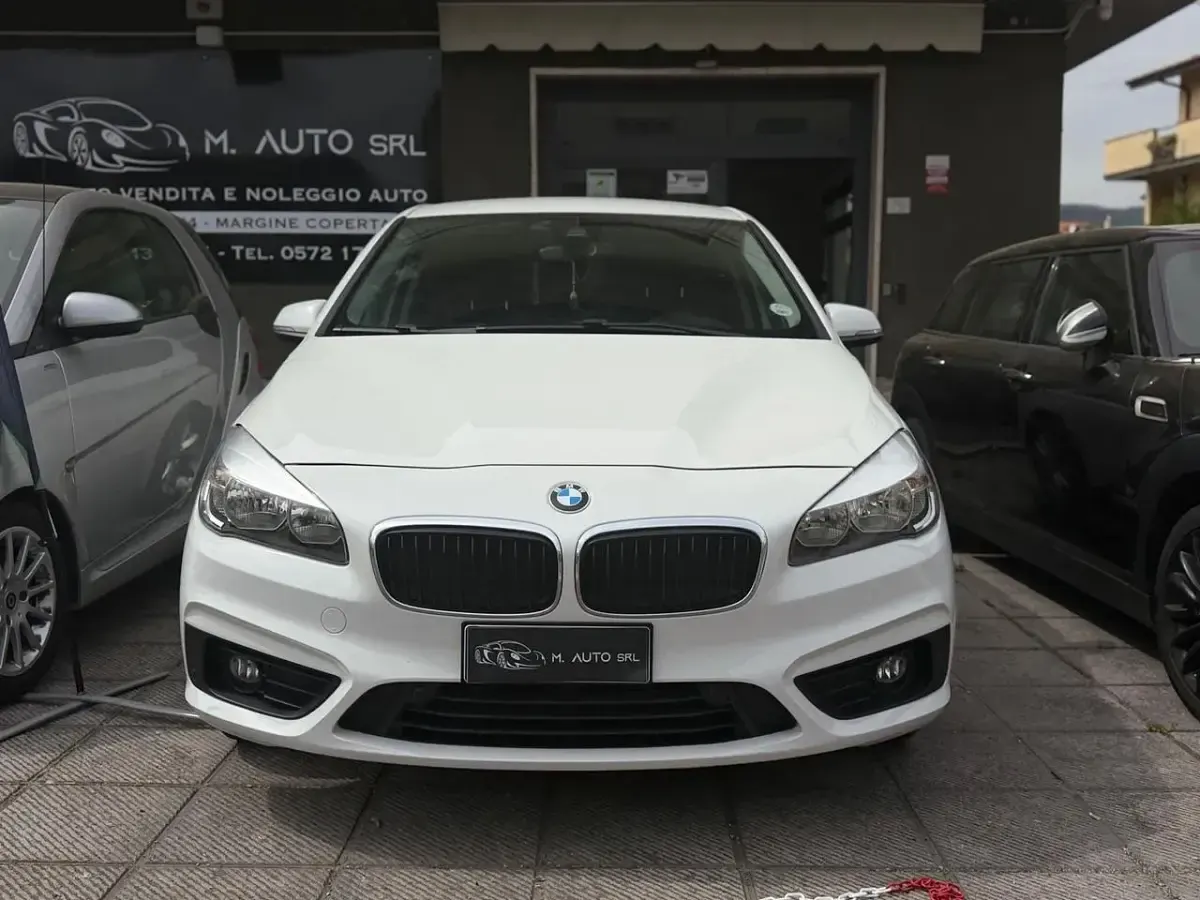 Usata BMW 216 Active Tourer Luxury Line 115 CV (84 kW) 2017 Bianco Monovolume