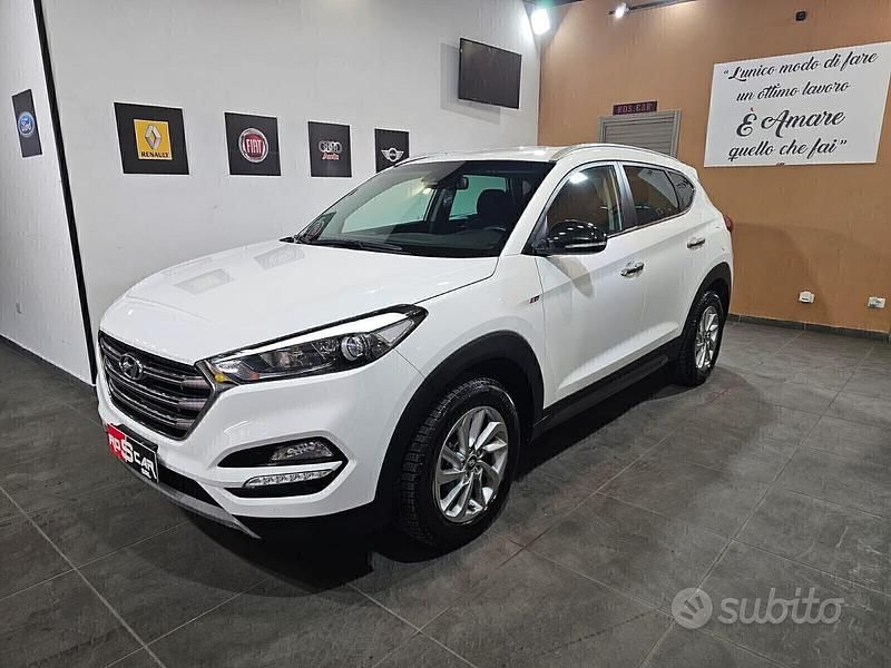 Usata Hyundai Tucson 116 CV (85 kW) 2016 Bianco SUV