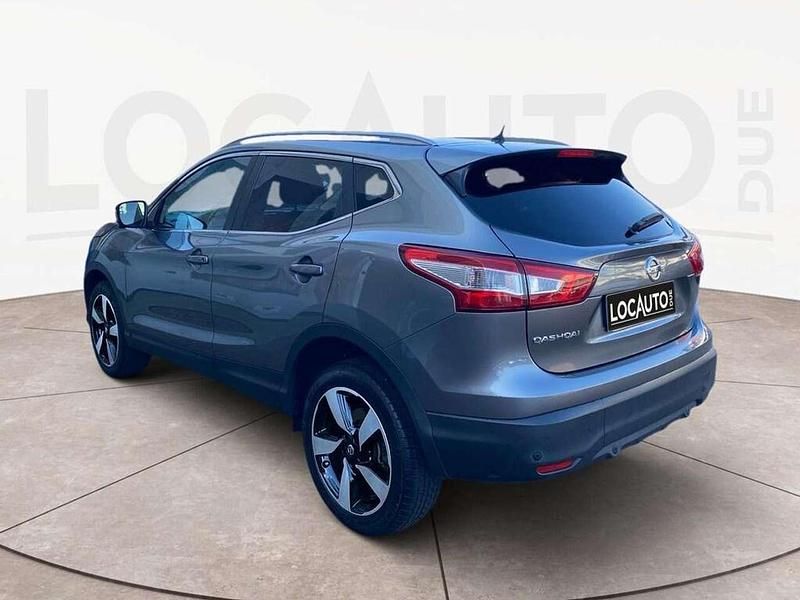 Usata Nissan Qashqai 360º 131 CV (96 kW) 2016 Grigio SUV