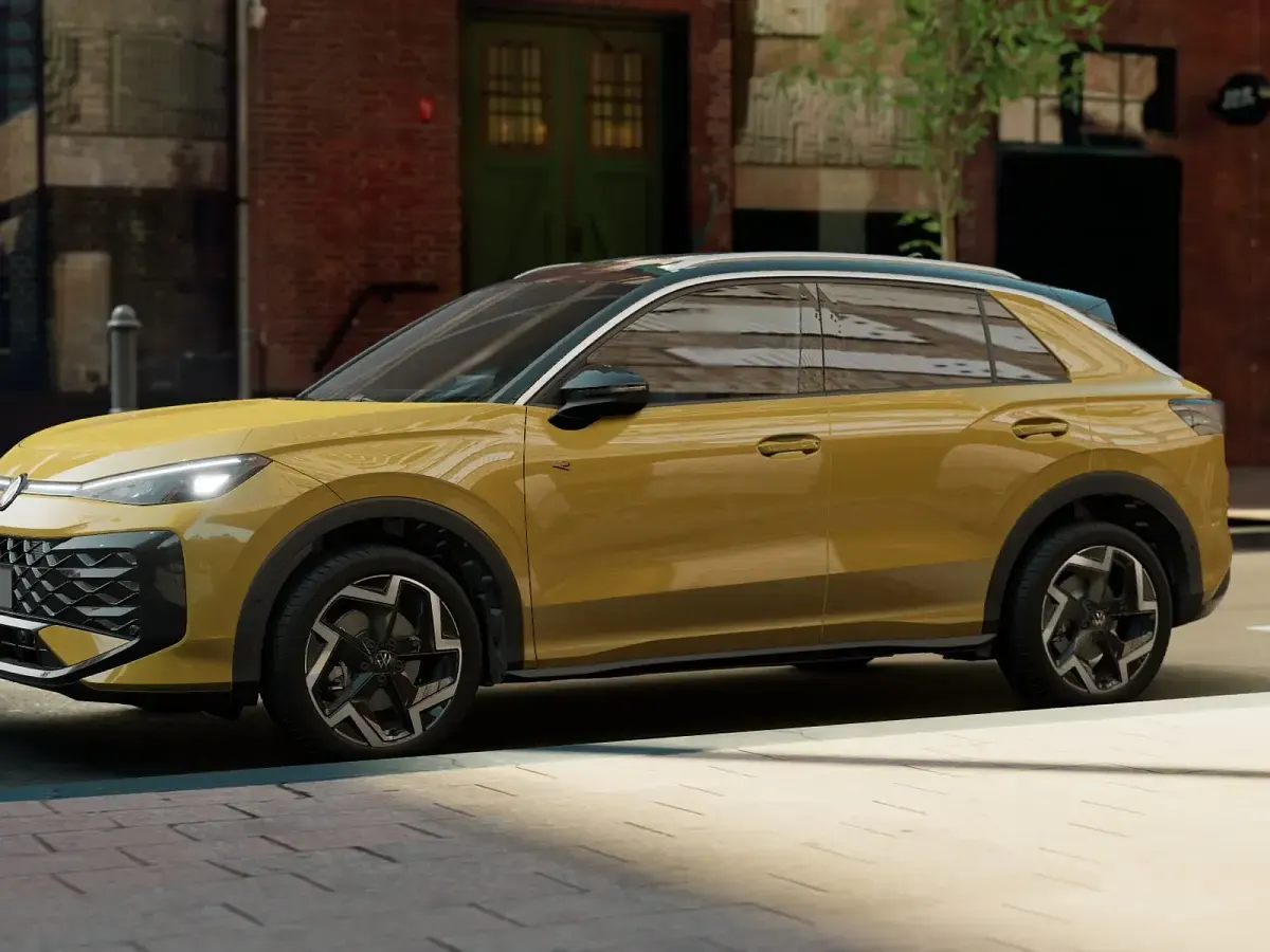 Nuova VW T-Roc R-line 150 CV (110 kW) 2026 Canary yellow nero SUV