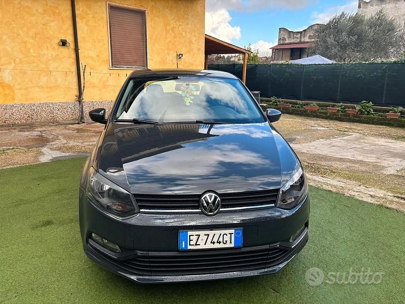 Usata VW Polo Comfortline 45 CV (33 kW) 2015 Grigio Berlina