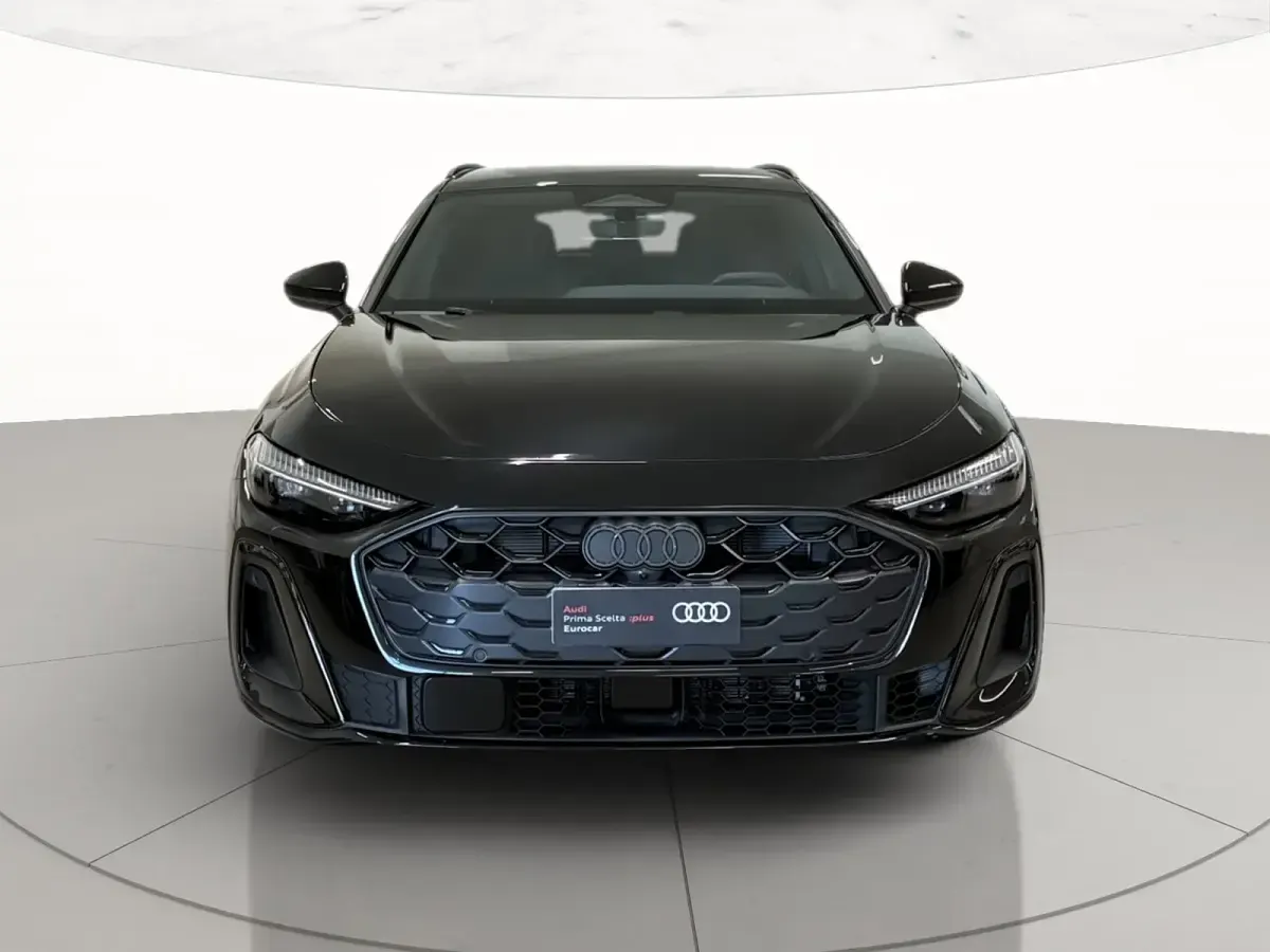Usata Audi S5 Sport 367 CV (269 kW) 2025 Nero mito metallizzato Station wagon