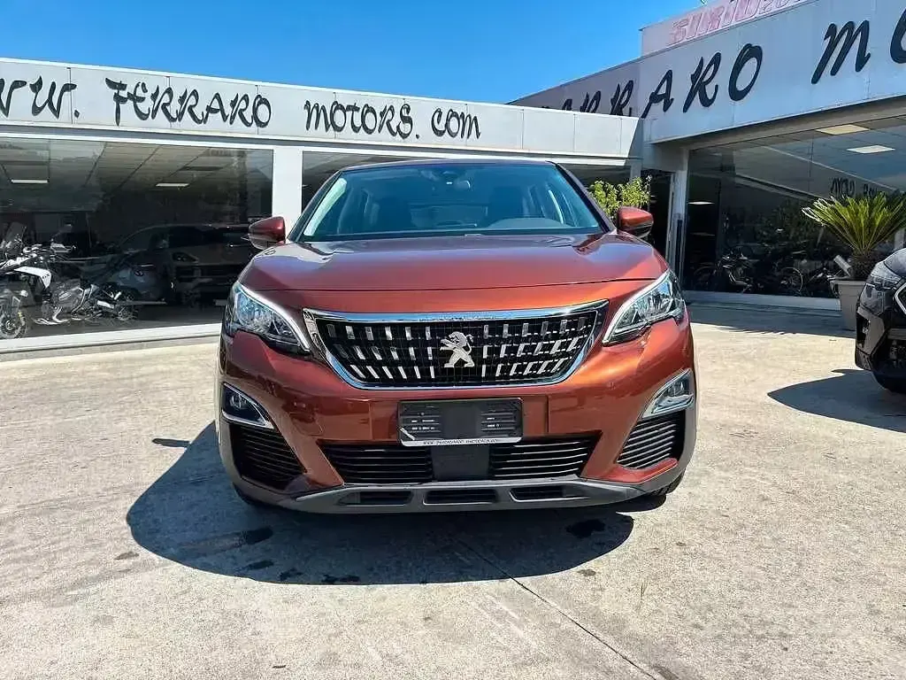 Usata Peugeot 3008 S 131 CV (96 kW) 2019 Marrone SUV