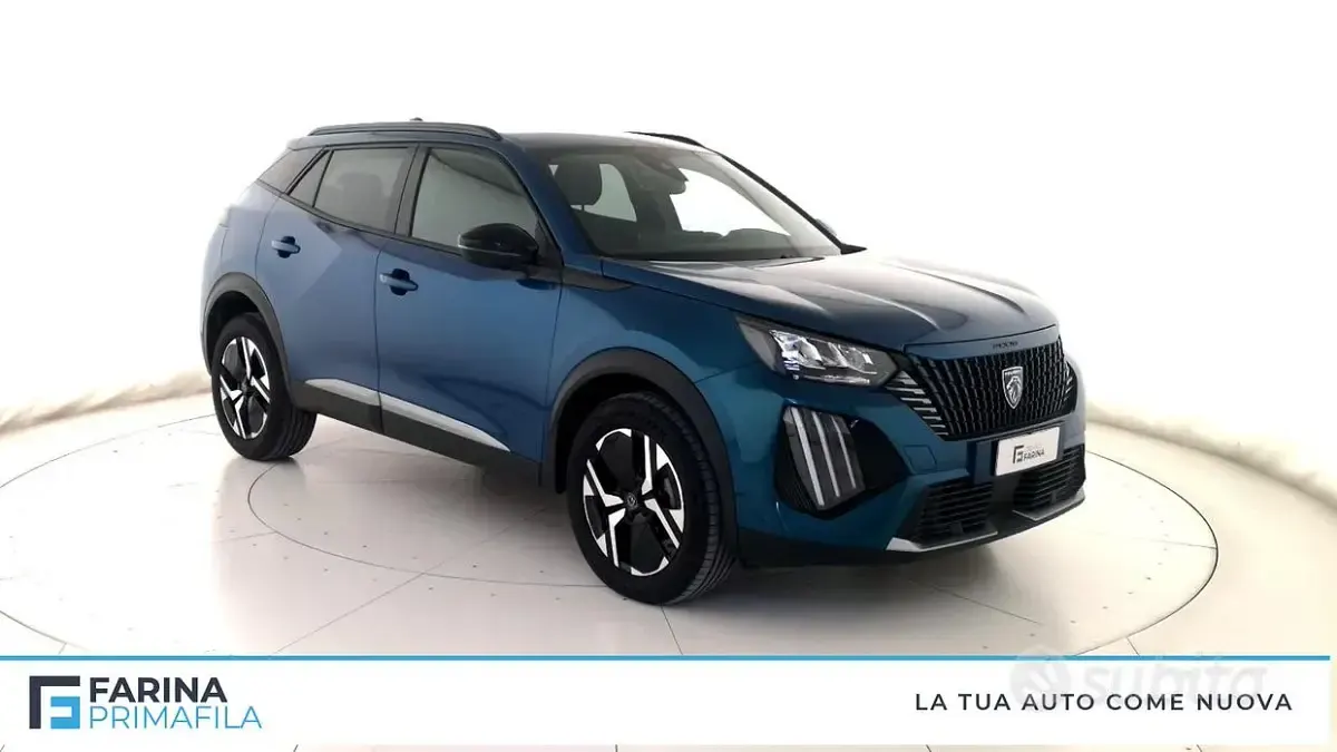 Usata Peugeot 2008 Allure 101 CV (74 kW) 2025 Blu SUV