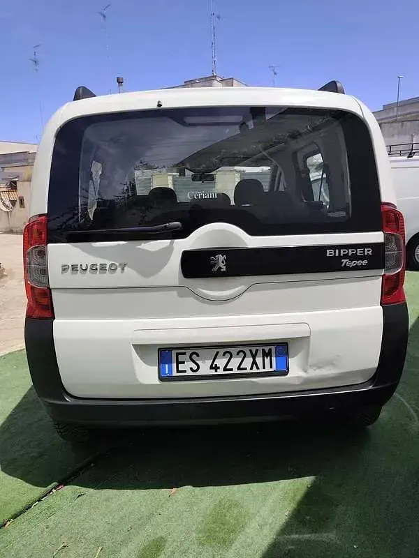 Usata Peugeot TePee Premium 75 CV (55 kW) 2013 Bianco Station wagon