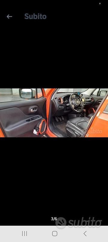 Usata Jeep Renegade Limited 120 CV (88 kW) 2015 Rosso SUV